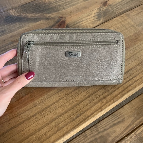 Fossil silver grey wallet - Picture 4 of 4